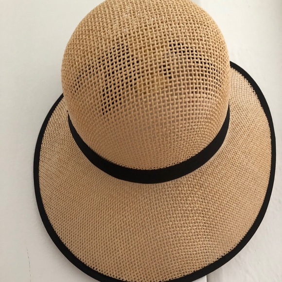 HBY New Derby Hat Tan and Black Ladies - Picture 4 of 4